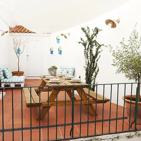 Combro By Patio 25 Apartment *