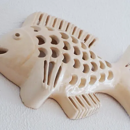 康布罗天井25号公寓 *