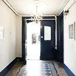 Apartment Combro By Patio 25